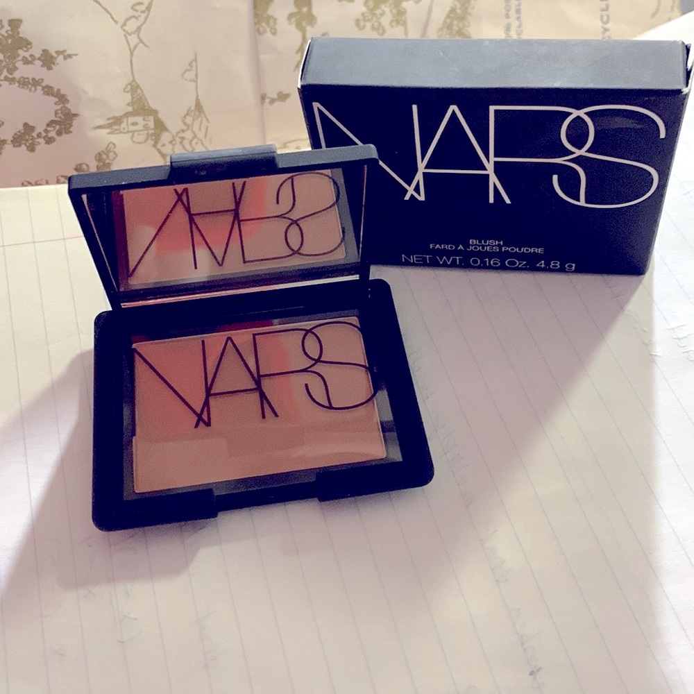 Nars Powder foundation